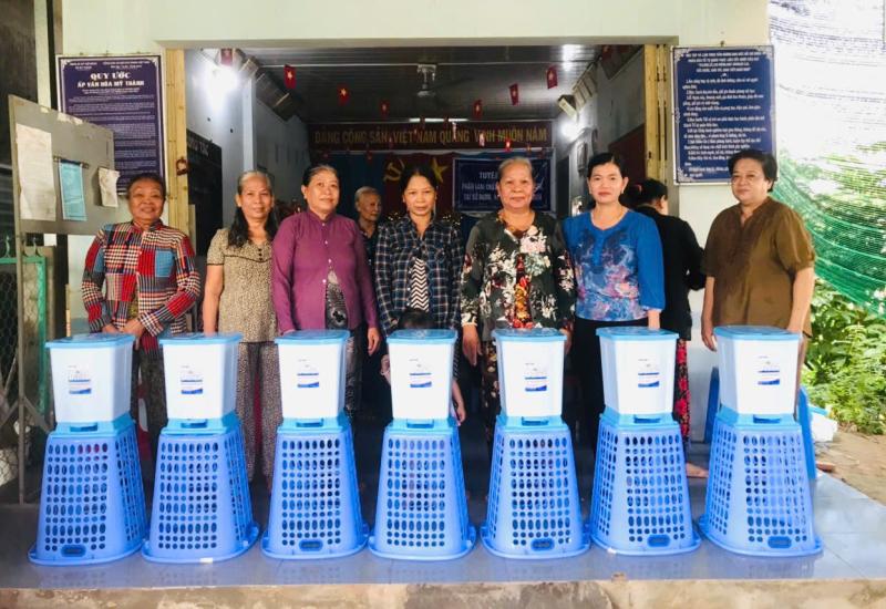 Mỹ Hội Đông t uyên truyền phân loại rác thải rắn và tái chế sử dụng, xử lý chất thải nhựa