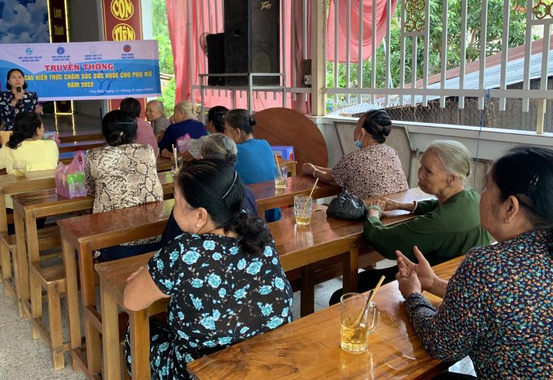 TRUYỀN THÔNG CHÍNH SÁCH CHO HỘI VIÊN PHỤ NỮ
